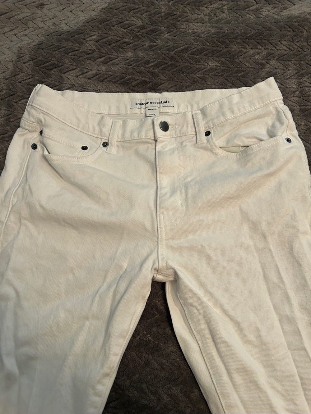 Amazon Essentials White Men's Pants